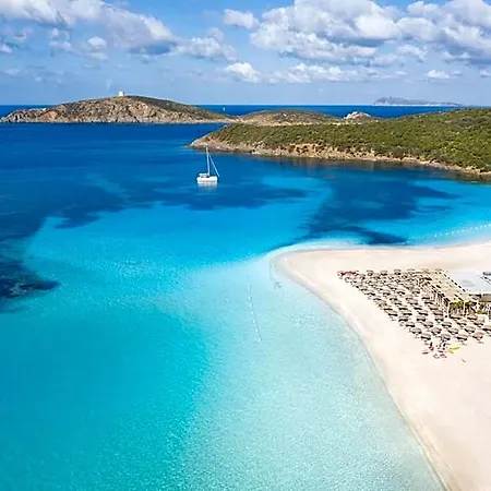 מלון Baia Delle Palme 4*